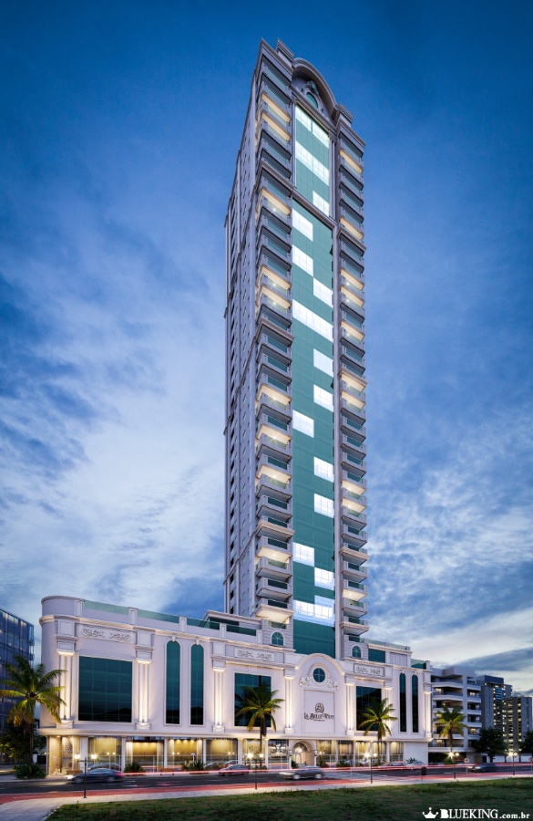 Apartamento no Ed. La Belle Tour em Balneário Camboriú