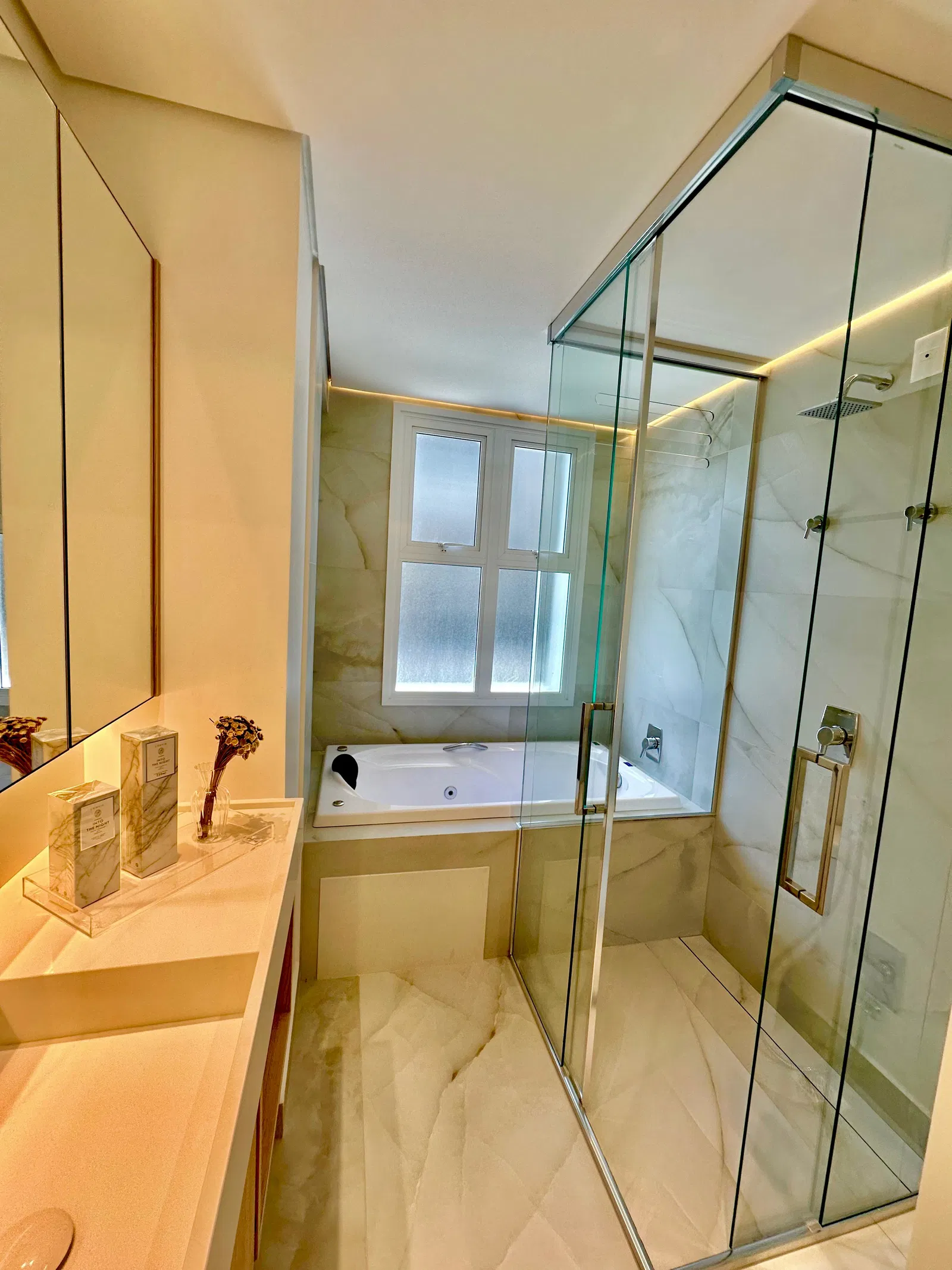 Apartamento Garden Duplex no Ed. Le Blanc na Praia Brava - foto 10