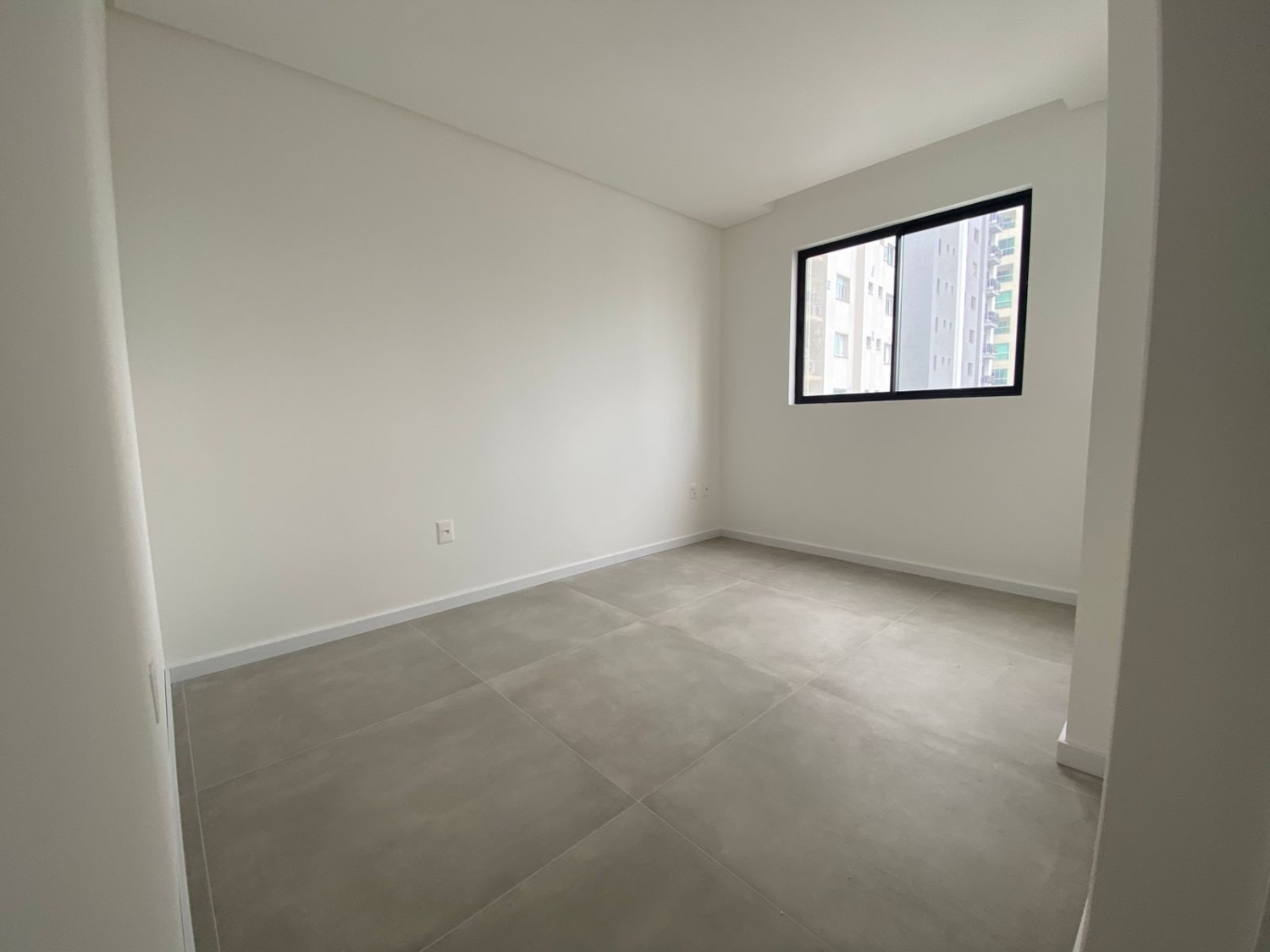 Apartamento no Edifício Farol de Valença em Balneário Camboriú - foto 18
