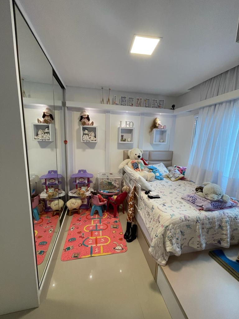 Apartamento no Edifício Porto Di Napoli em Balneário Camboriú - foto 16