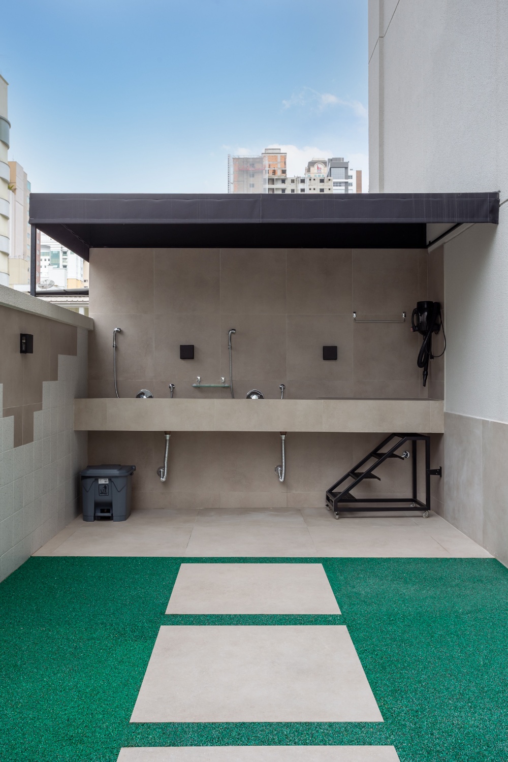 Apartamento no Ed. Porto di Bari em Balneário Camboriú - foto 15