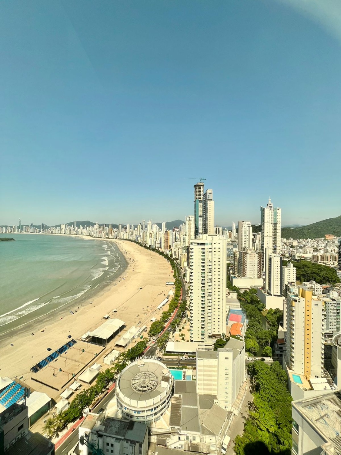 Cobertura no Ed. Skyline Tower em Balneário Camboriú - foto 10