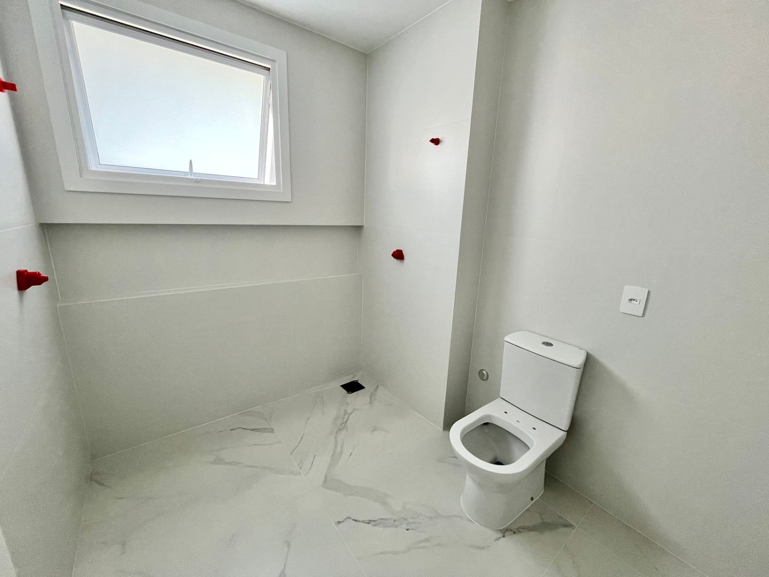Cobertura no Ed. Skyline Tower em Balneário Camboriú - foto 14