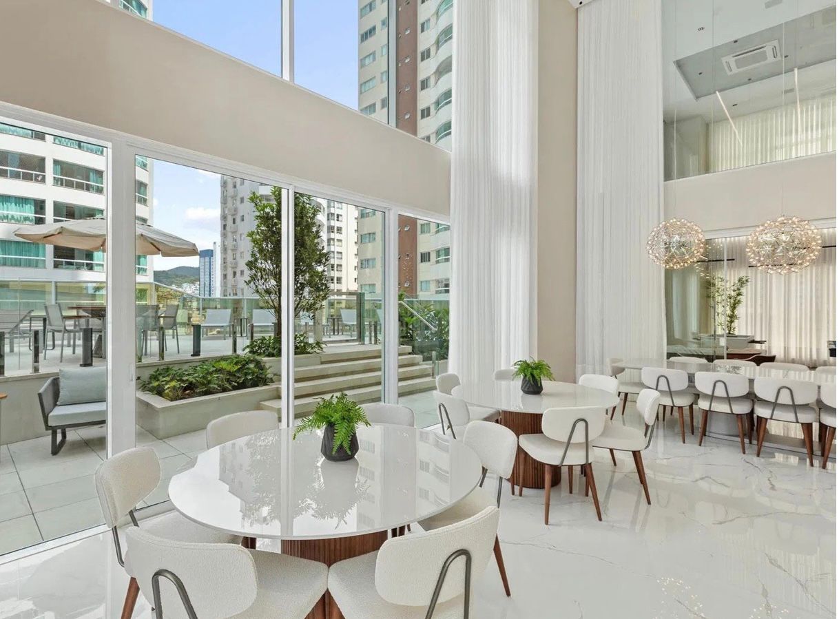 Cobertura no Ed. Skyline Tower em Balneário Camboriú - foto 34