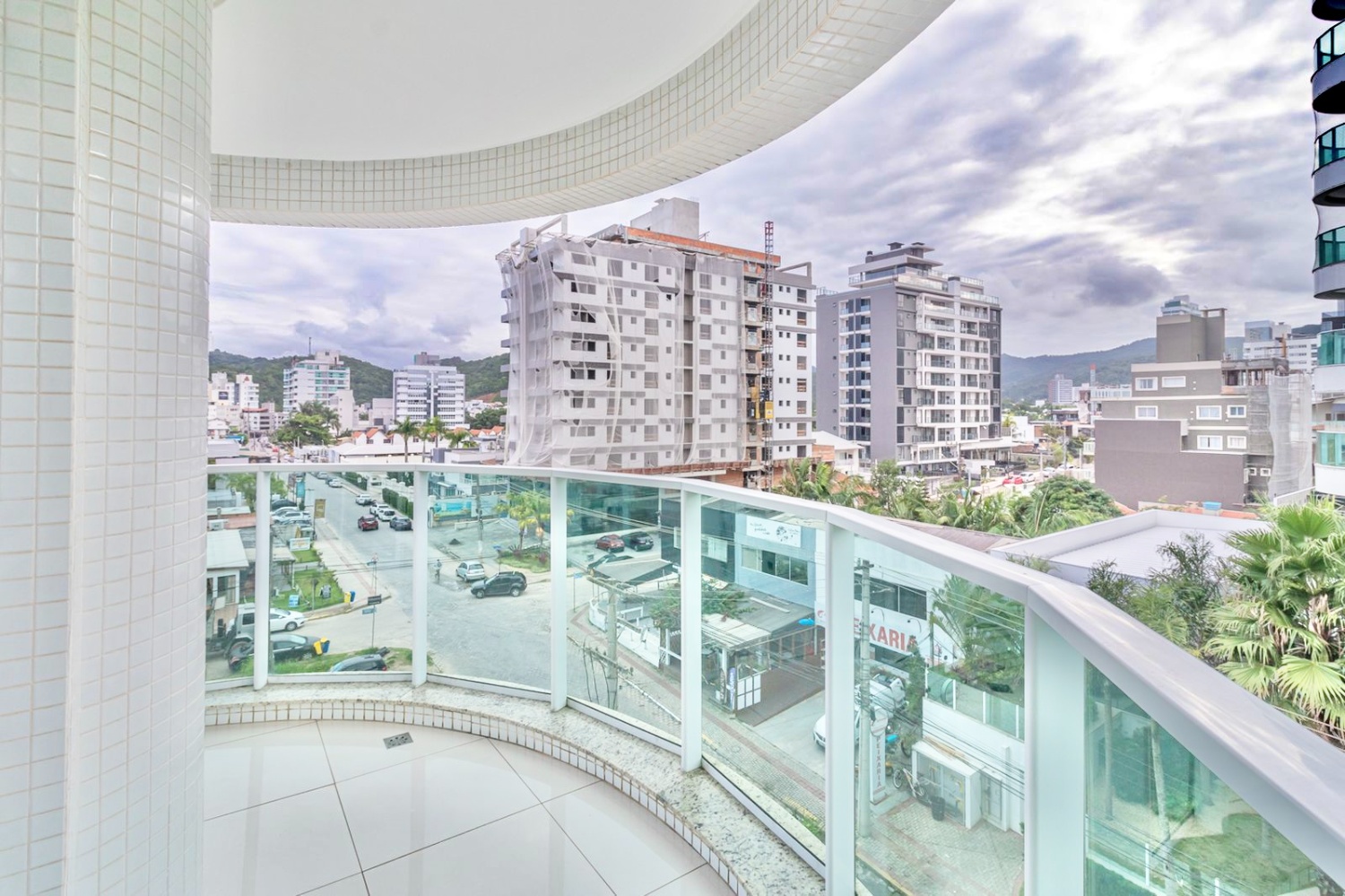 Apartamento no Condomínio Brava Beach Internacional na Praia Brava de Praia Brava - foto 16