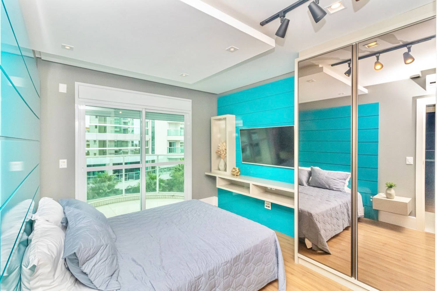 Apartamento no Condomínio Brava Beach Internacional na Praia Brava de Praia Brava - foto 18