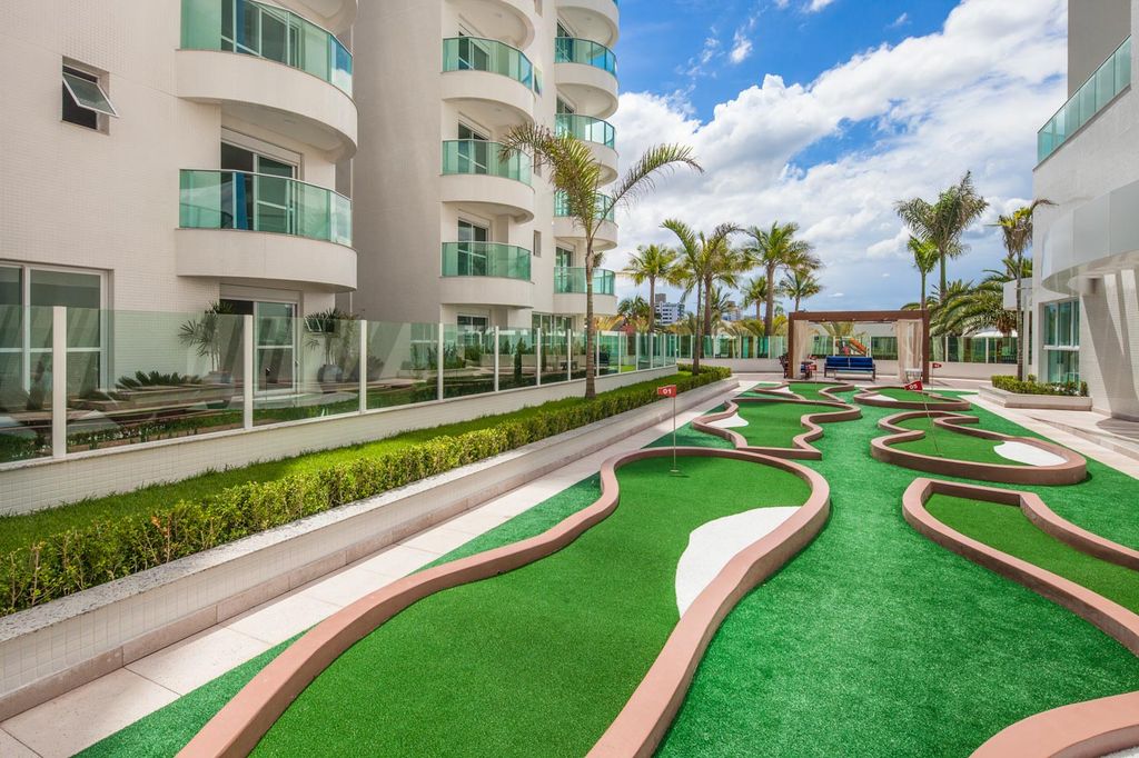 Apartamento no Condomínio Brava Beach Internacional na Praia Brava de Praia Brava - foto 35