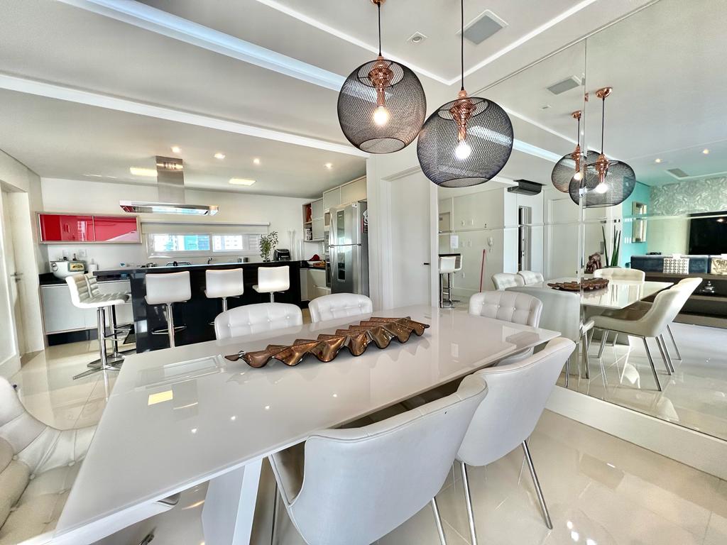 Apartamento no Ed. Ville Del Acqua em Balneário Camboriú - foto 9