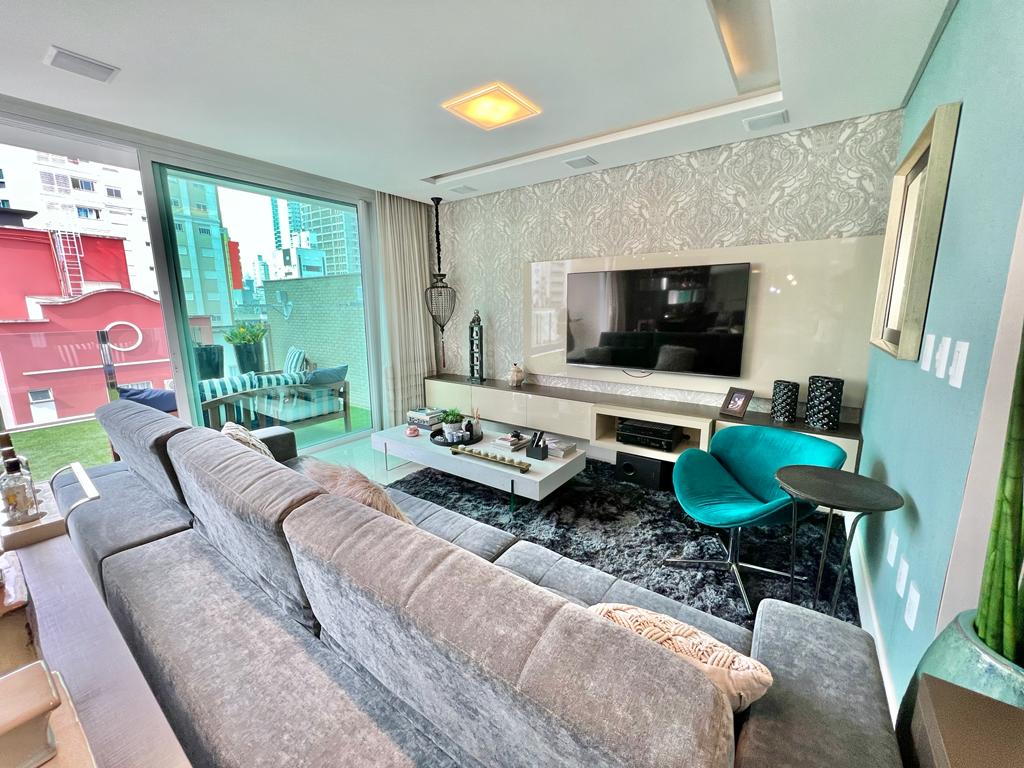 Apartamento no Ed. Ville Del Acqua em Balneário Camboriú - foto 12