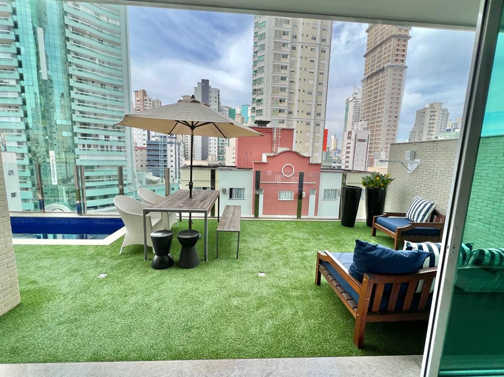 Apartamento no Ed. Ville Del Acqua em Balneário Camboriú - foto 17