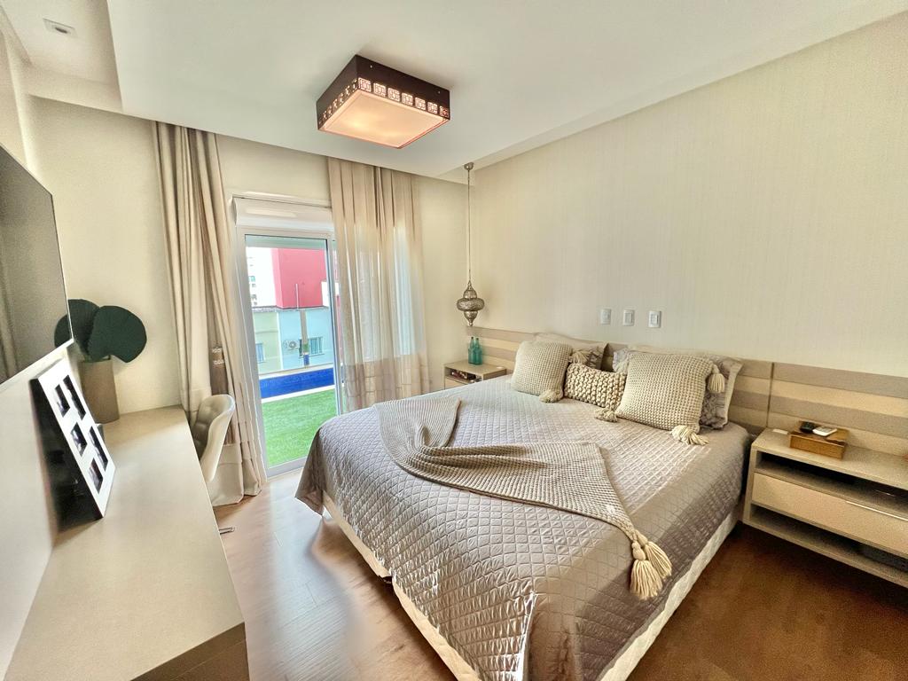 Apartamento no Ed. Ville Del Acqua em Balneário Camboriú - foto 19