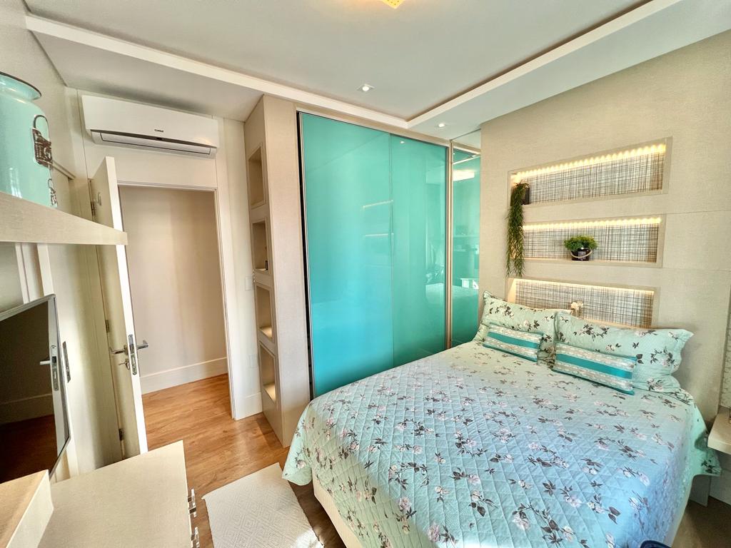 Apartamento no Ed. Ville Del Acqua em Balneário Camboriú - foto 21