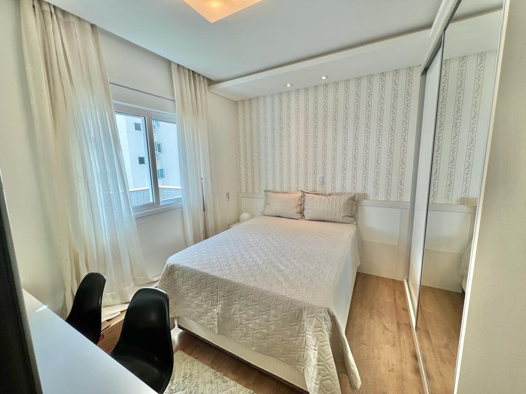 Apartamento no Ed. Ville Del Acqua em Balneário Camboriú - foto 24