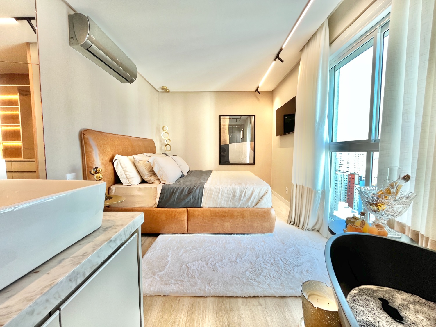 Apartamento no Ed Elegance Tower Residence em Balneário Camboriú - foto 13