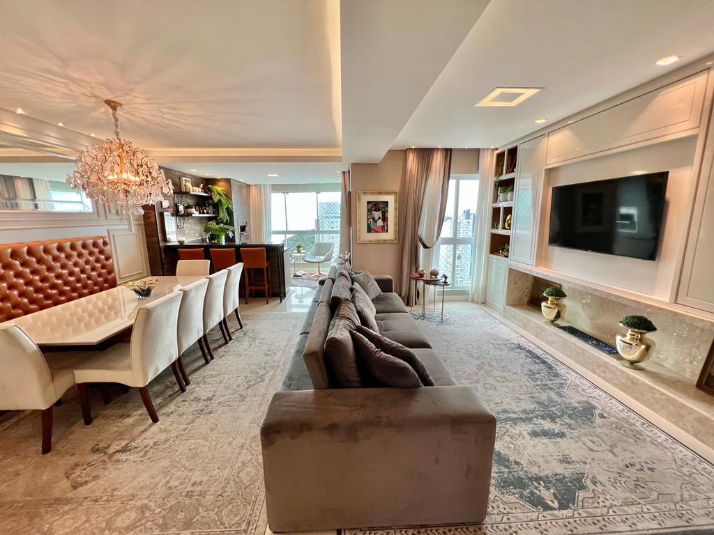 Apartamento no Ed. Império das Ondas em Balneário Camboriú - foto 4