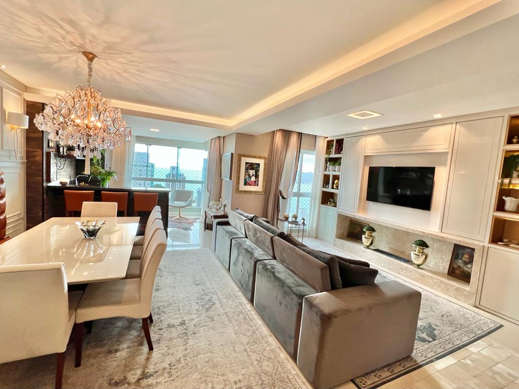 Apartamento no Ed. Império das Ondas em Balneário Camboriú - foto 5