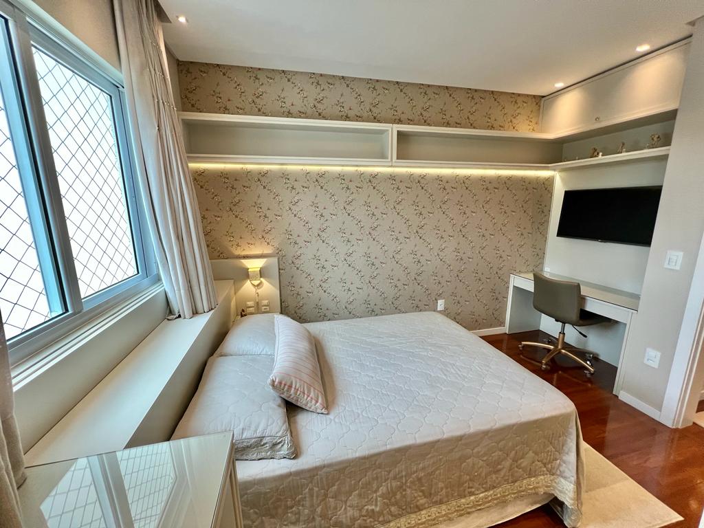 Apartamento no Ed. Império das Ondas em Balneário Camboriú - foto 18