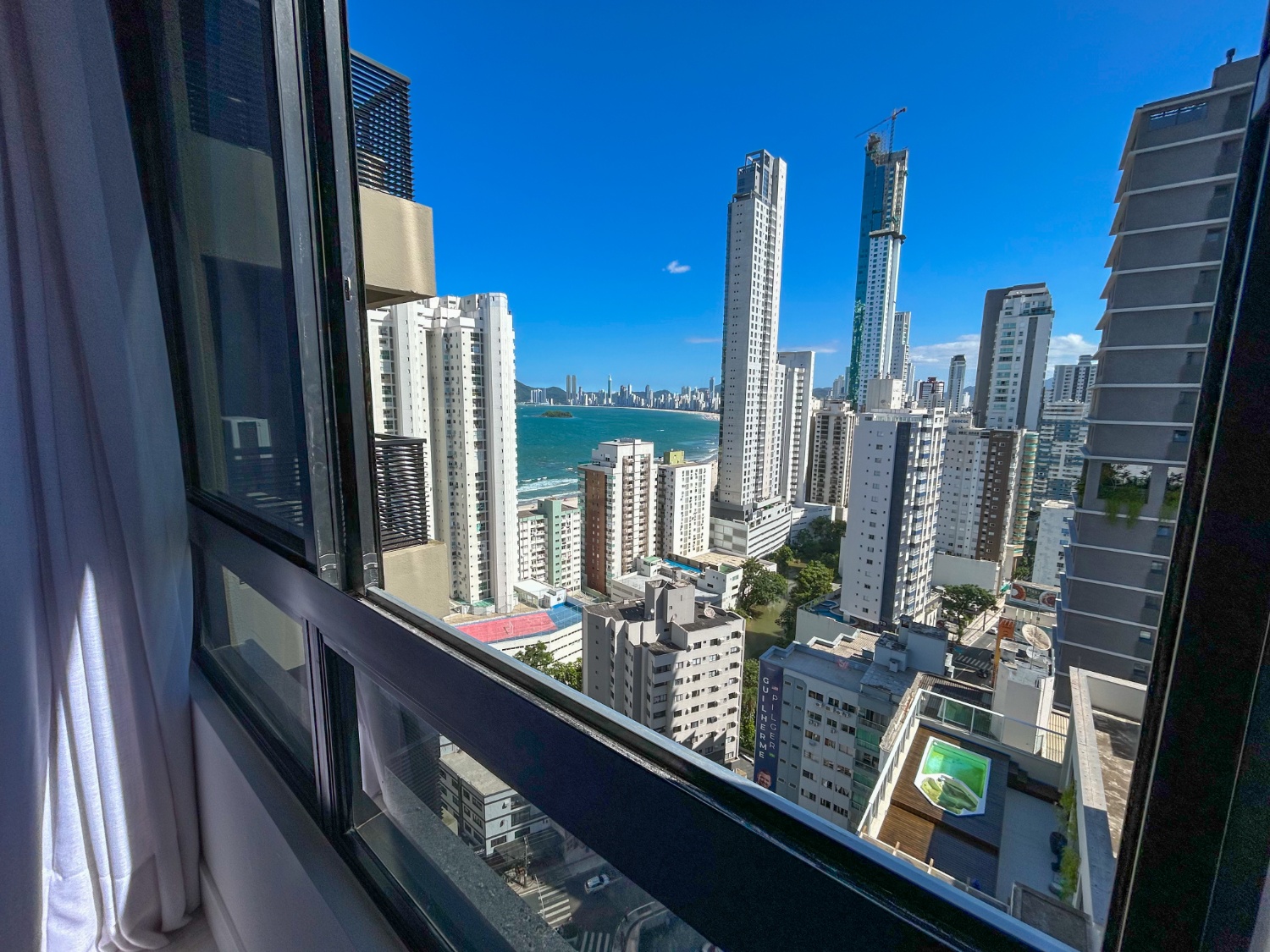 Apartamento no Ed. Riomaggiore Residenze em Balneário Camboriú - foto 28