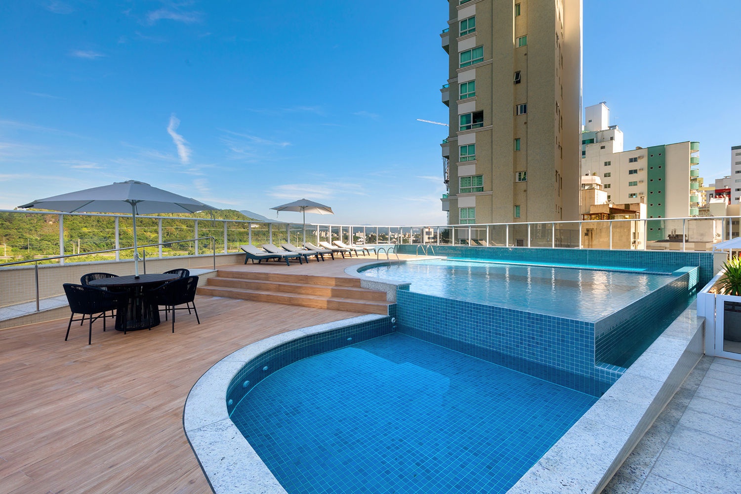 Apartamento no Residencial Mirante das Águas em Balneário Camboriú - foto 20