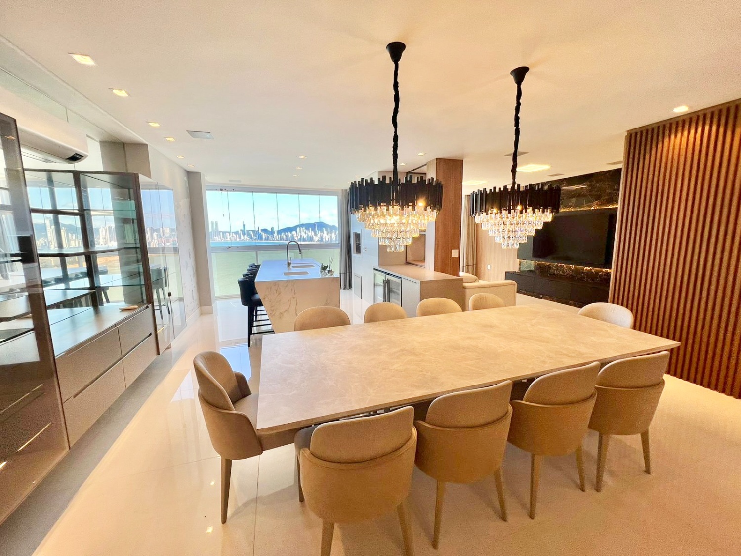 Apartamento no Ed. Italian em Balneário Camboriú - foto 1