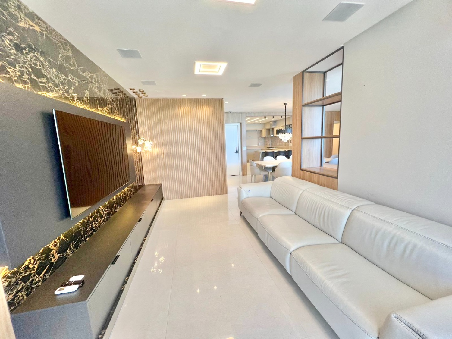 Apartamento no Ed. Italian em Balneário Camboriú - foto 11