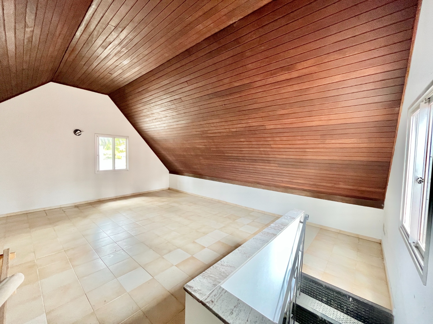 Casa com píer e vaga náutica no Condomínio Marina Camboriú em Balneário Camboriú - foto 31