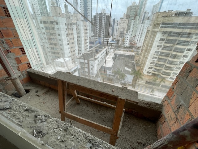 Apartamento no Ed. Villa Alba em Balneário Camboriú - foto 4