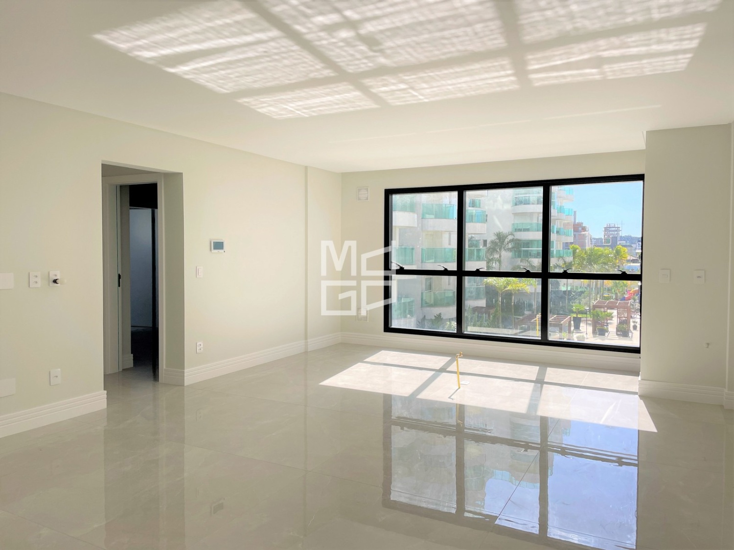 Apartamento no Ed. Brava Center Residence na Praia Brava em Itajaí