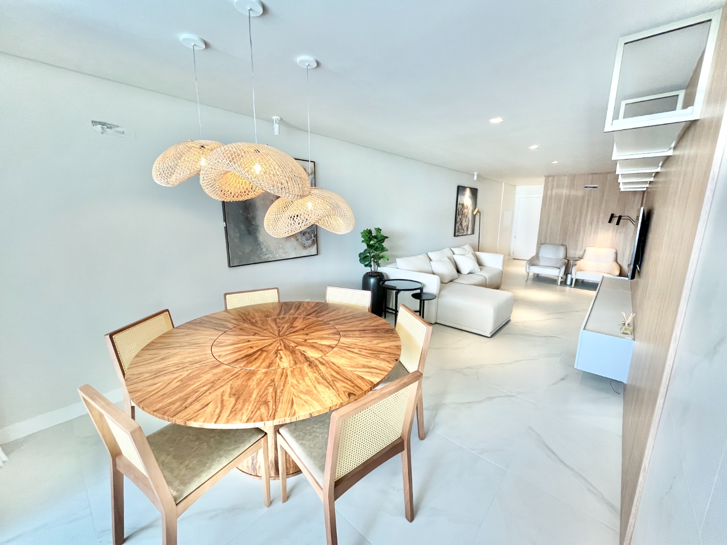 Apartamento no Ed. Surfers Paradise Residence na Praia Brava - foto 8
