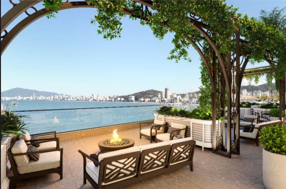 Apartamento no Ed. Celine em Meia Praia em Itapema - foto 13