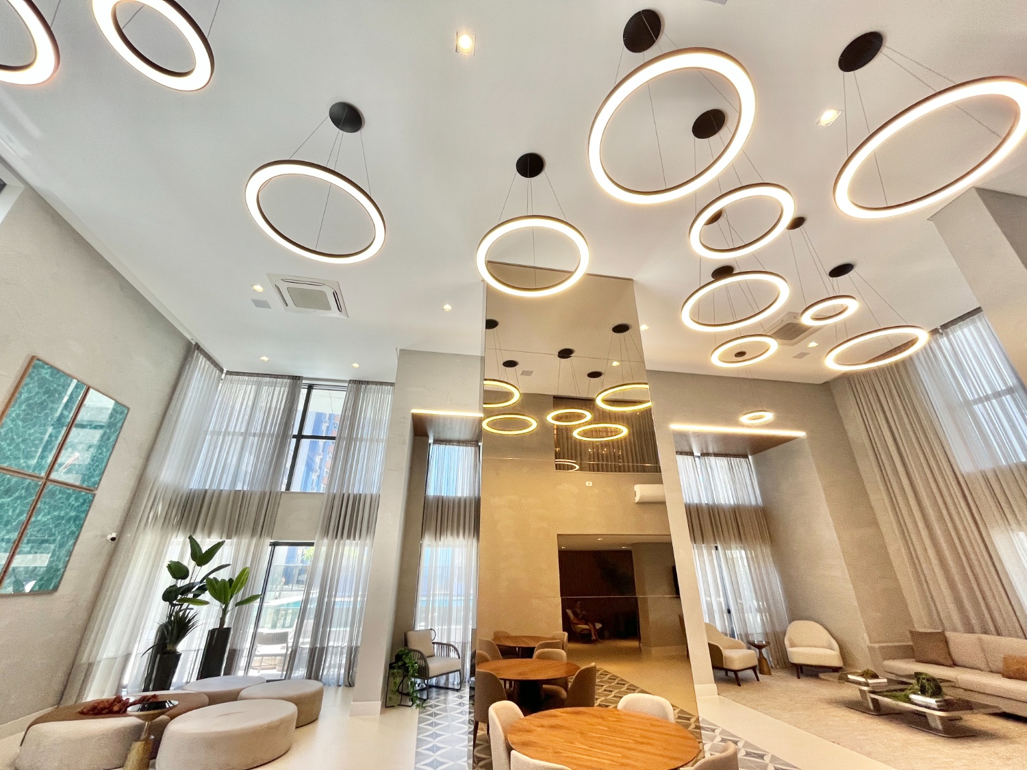 Apartamento no Ed. Mueller Ocean Club em Balneário Camboriú - foto 36