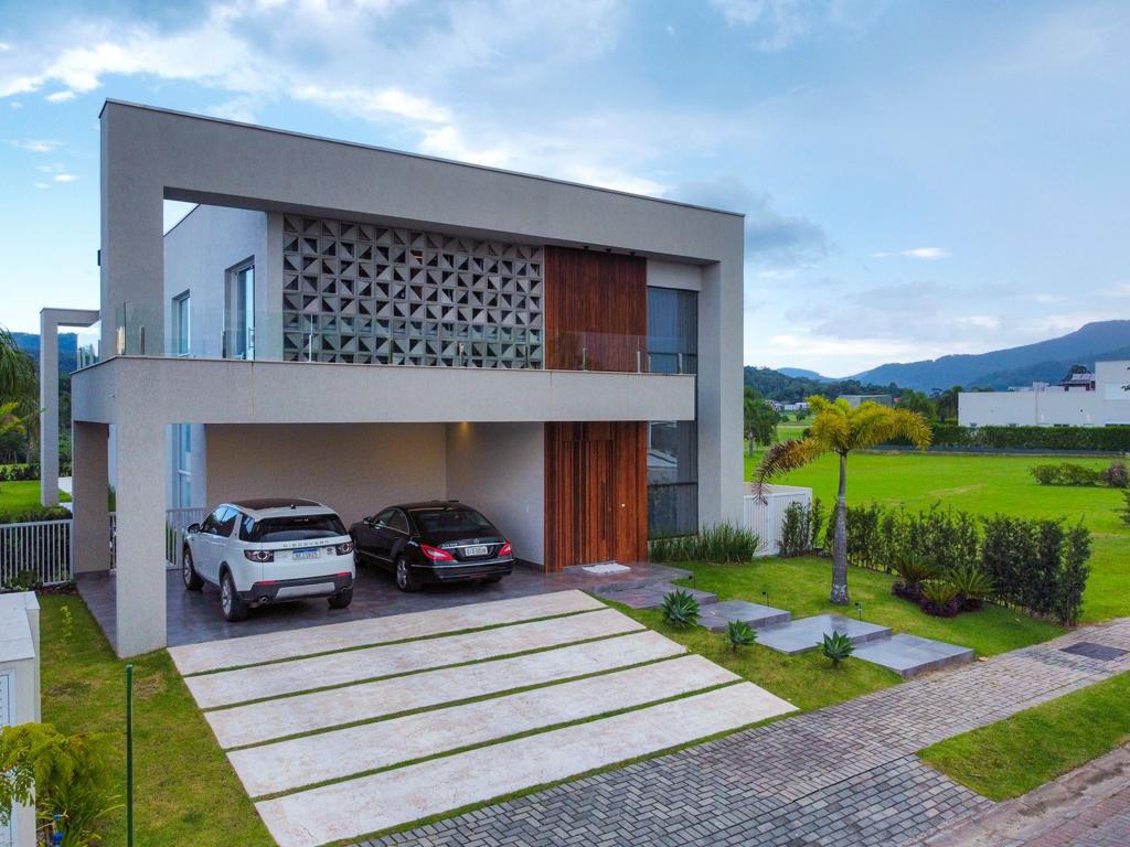 Casa no Condomínio Reserva Camboriú Yacht & Golf em Camboriú - foto 7