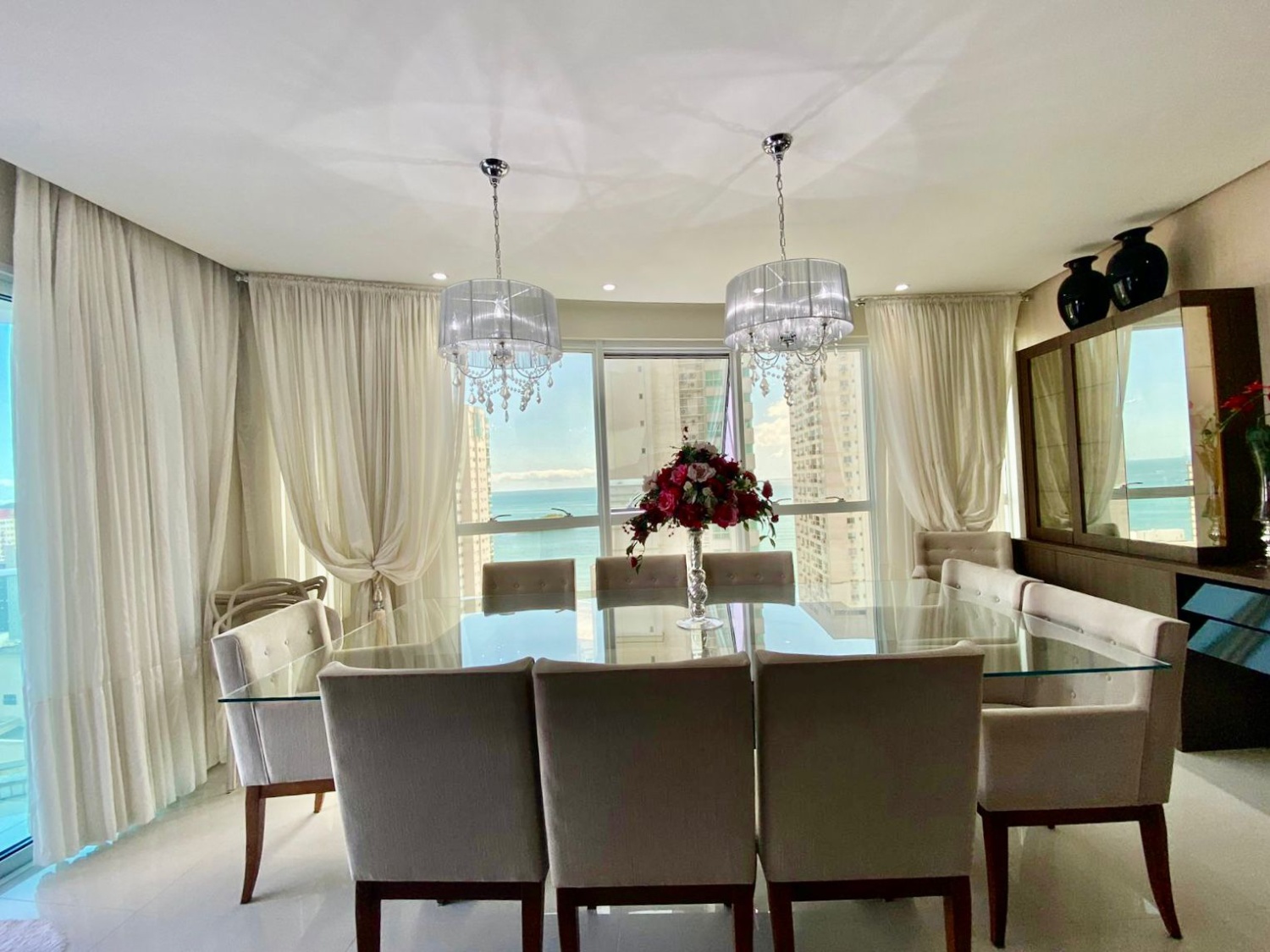 Apartamento no Ed. Dolce Vitta em Balneário Camboriú