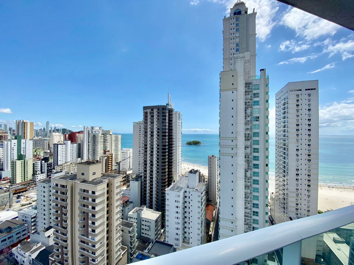 Apartamento no Ed. Dolce Vitta em Balneário Camboriú