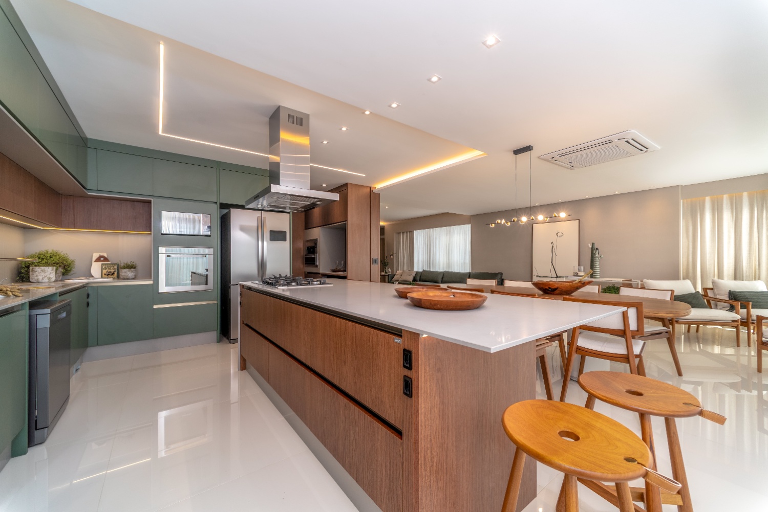 Apartamento no Ed. Ibiza Towers em Balneário Camboriú - foto 13