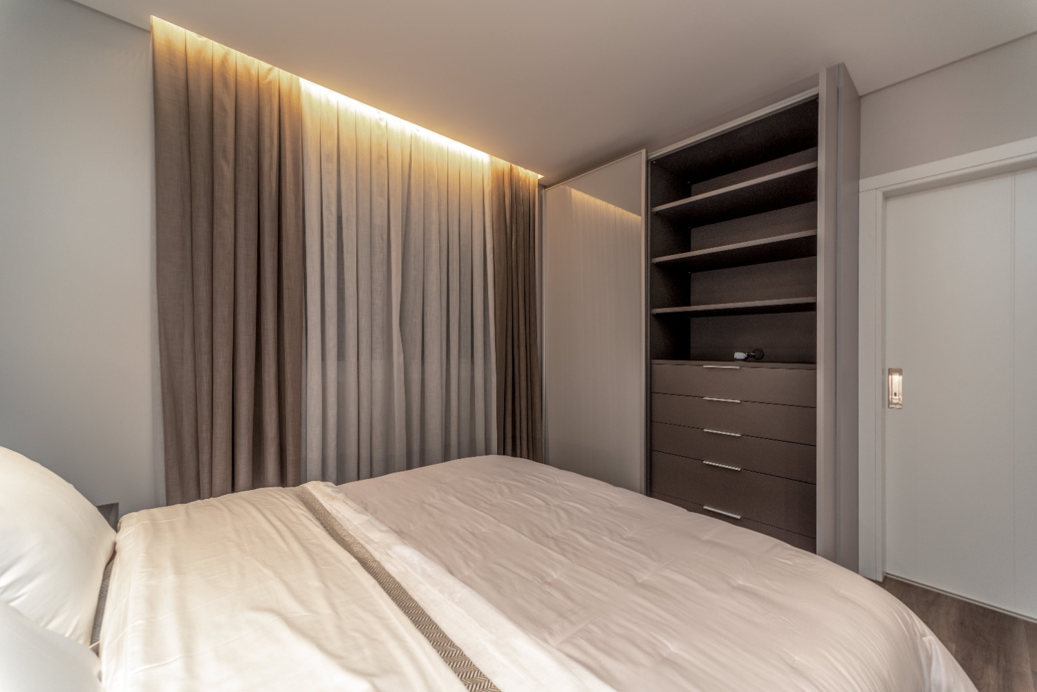 Apartamento no Ed. Ibiza Towers em Balneário Camboriú - foto 43