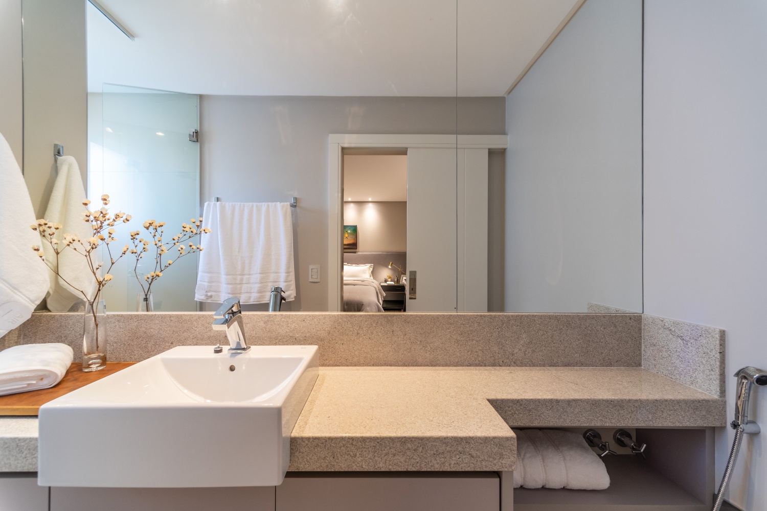 Apartamento no Ed. Ibiza Towers em Balneário Camboriú - foto 44