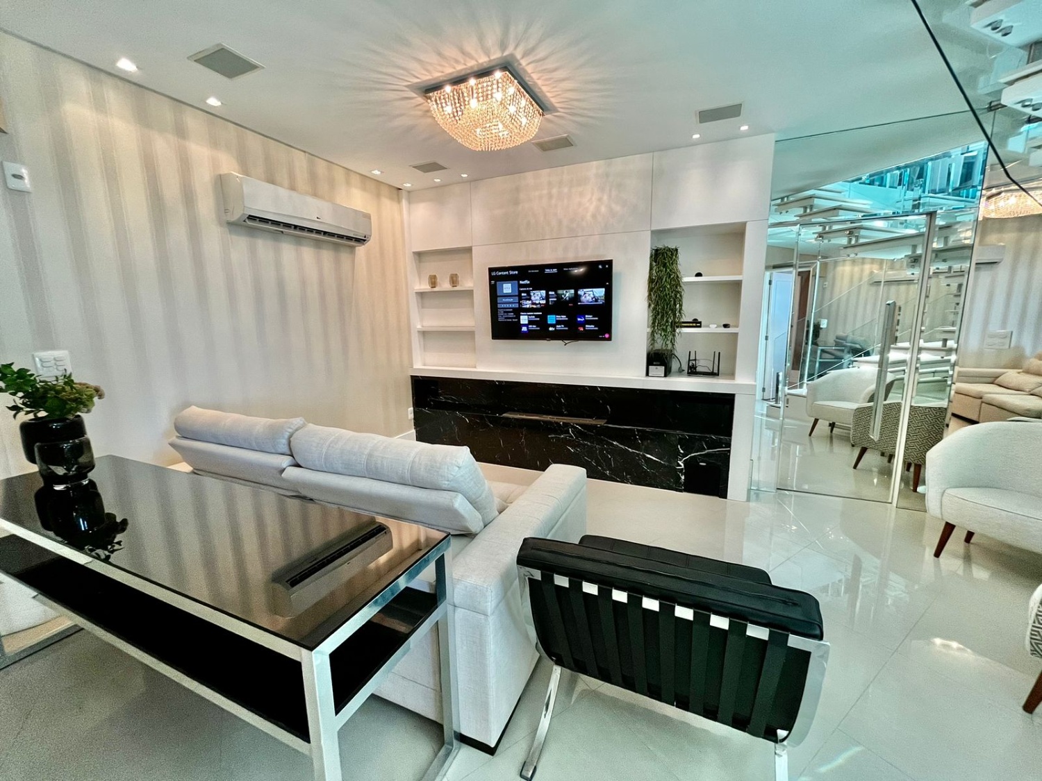 Cobertura Duplex no Ed. Grand Royale em Balneário Camboriú - foto 4