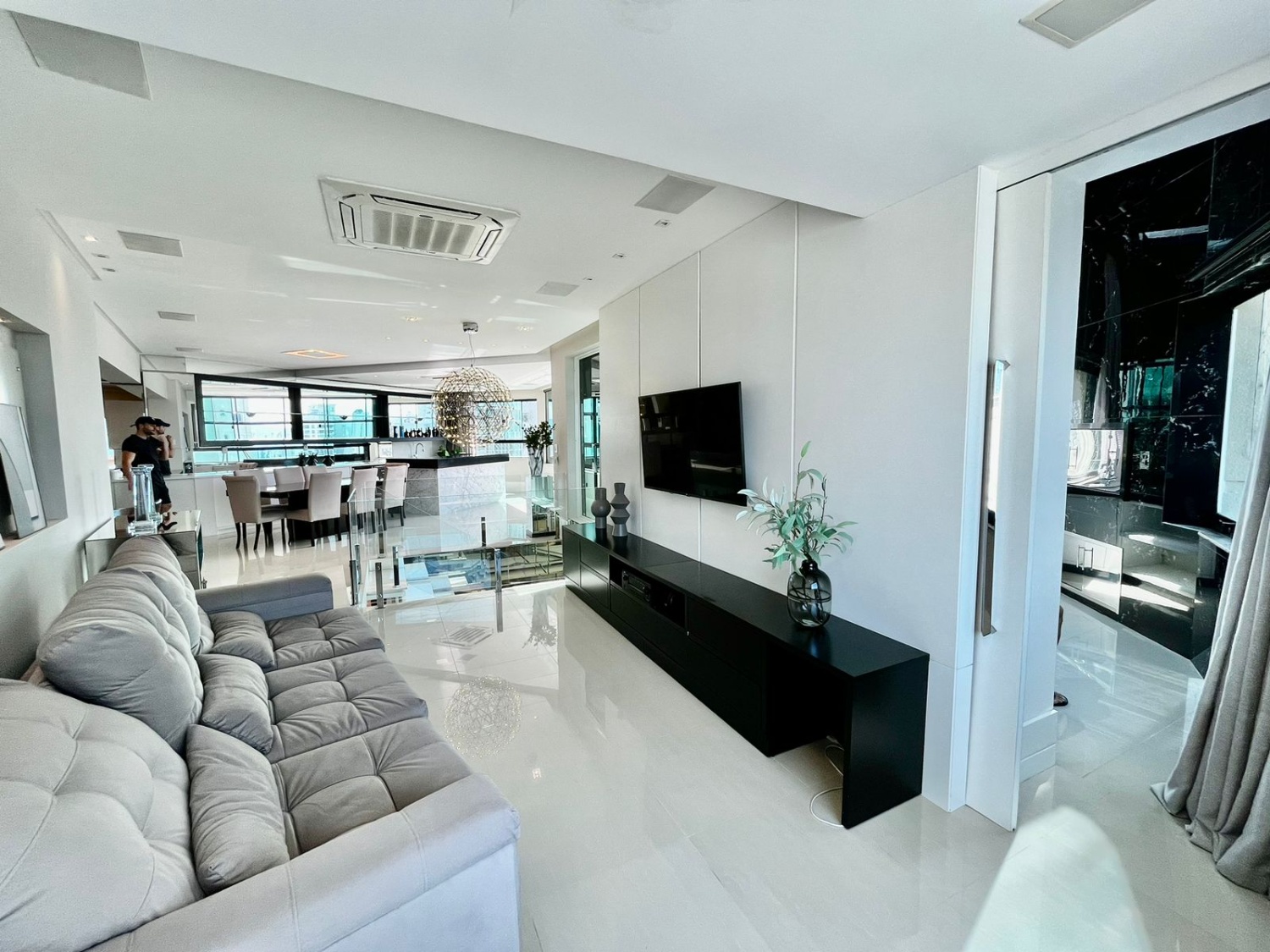 Cobertura Duplex no Ed. Grand Royale em Balneário Camboriú - foto 6