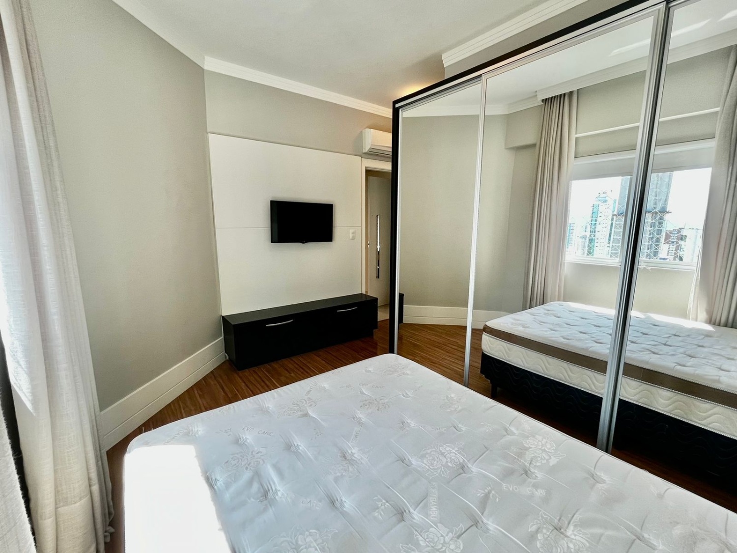Cobertura Duplex no Ed. Grand Royale em Balneário Camboriú - foto 36