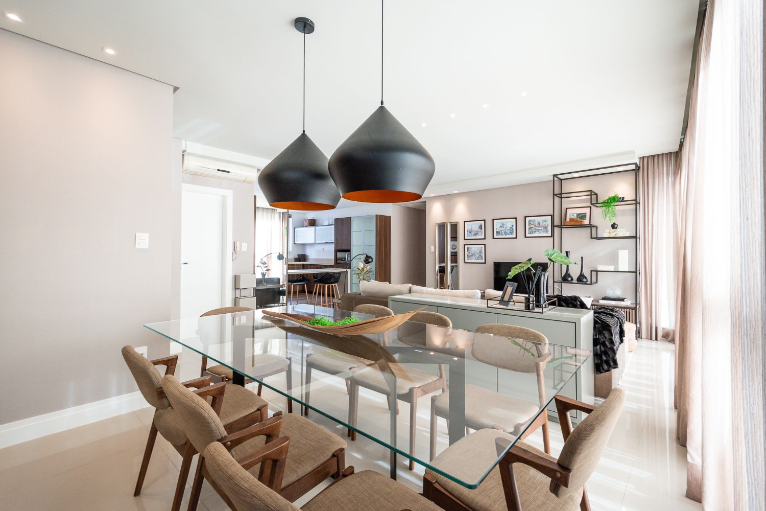 Apartamento no Ed. Palm Beach em Balneário Camboriú - foto 3