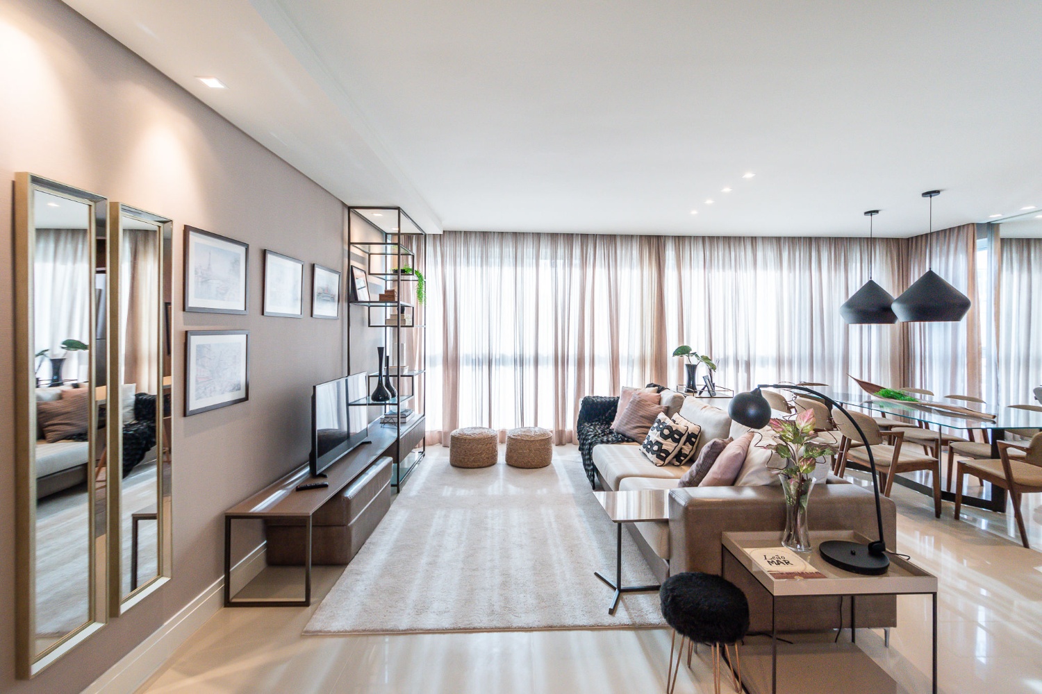 Apartamento no Ed. Palm Beach em Balneário Camboriú - foto 4