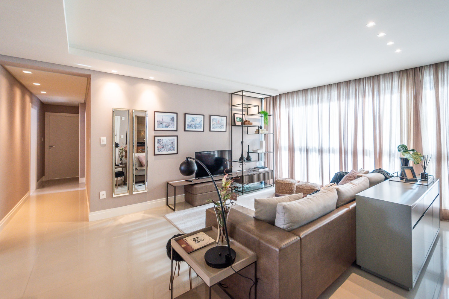 Apartamento no Ed. Palm Beach em Balneário Camboriú - foto 6