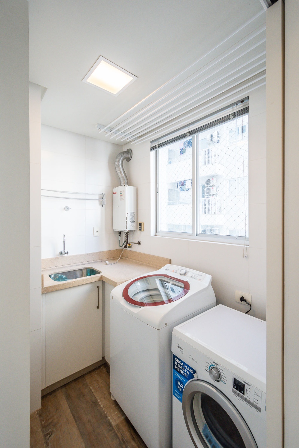 Apartamento no Ed. Palm Beach em Balneário Camboriú - foto 12