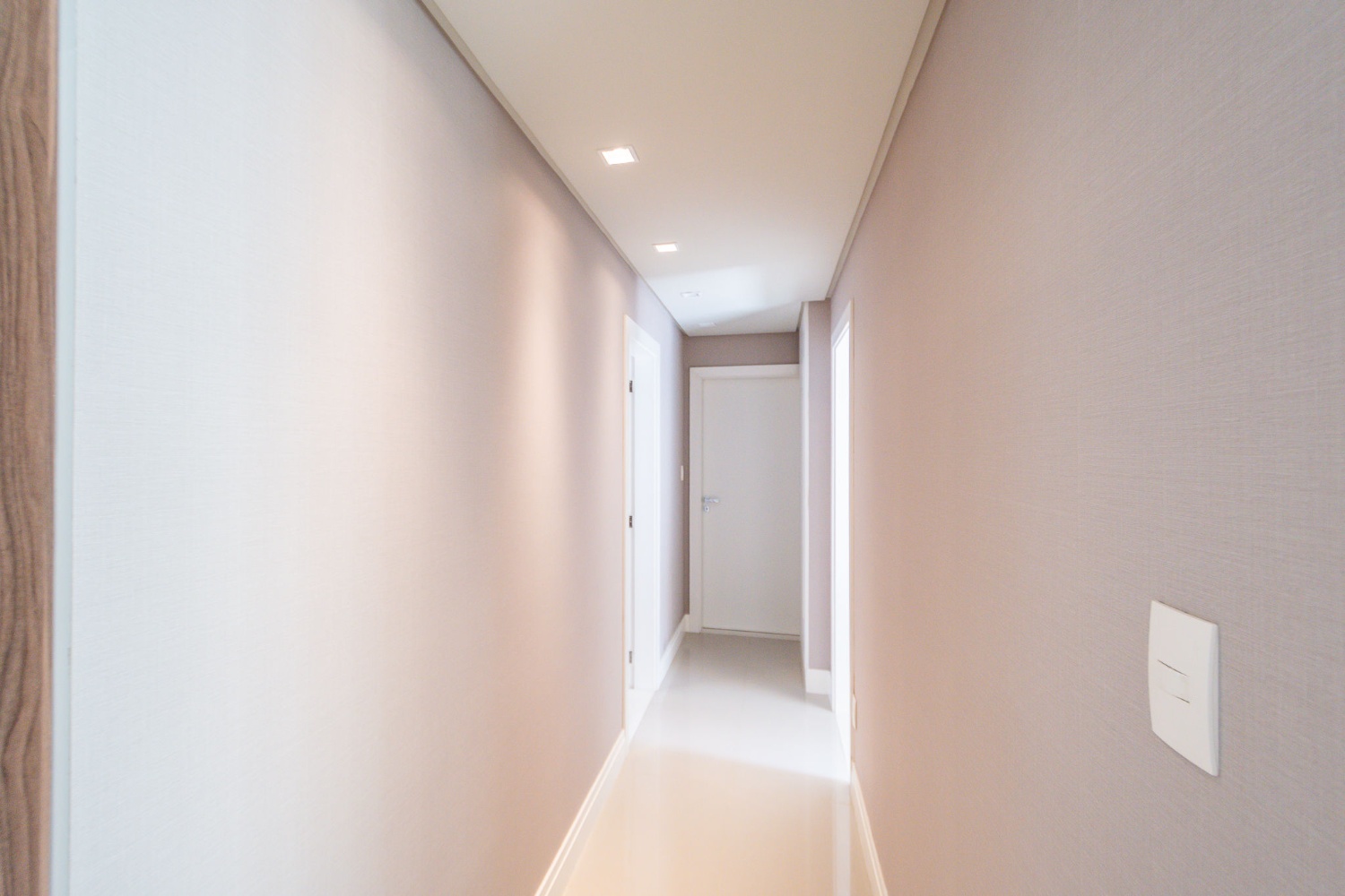Apartamento no Ed. Palm Beach em Balneário Camboriú - foto 16