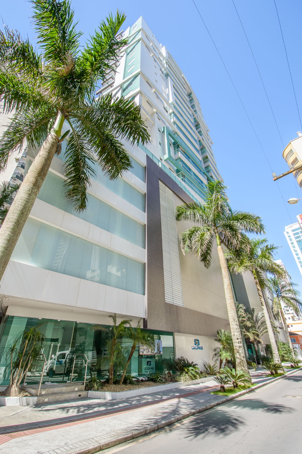 Apartamento no Ed. Palm Beach em Balneário Camboriú - foto 27