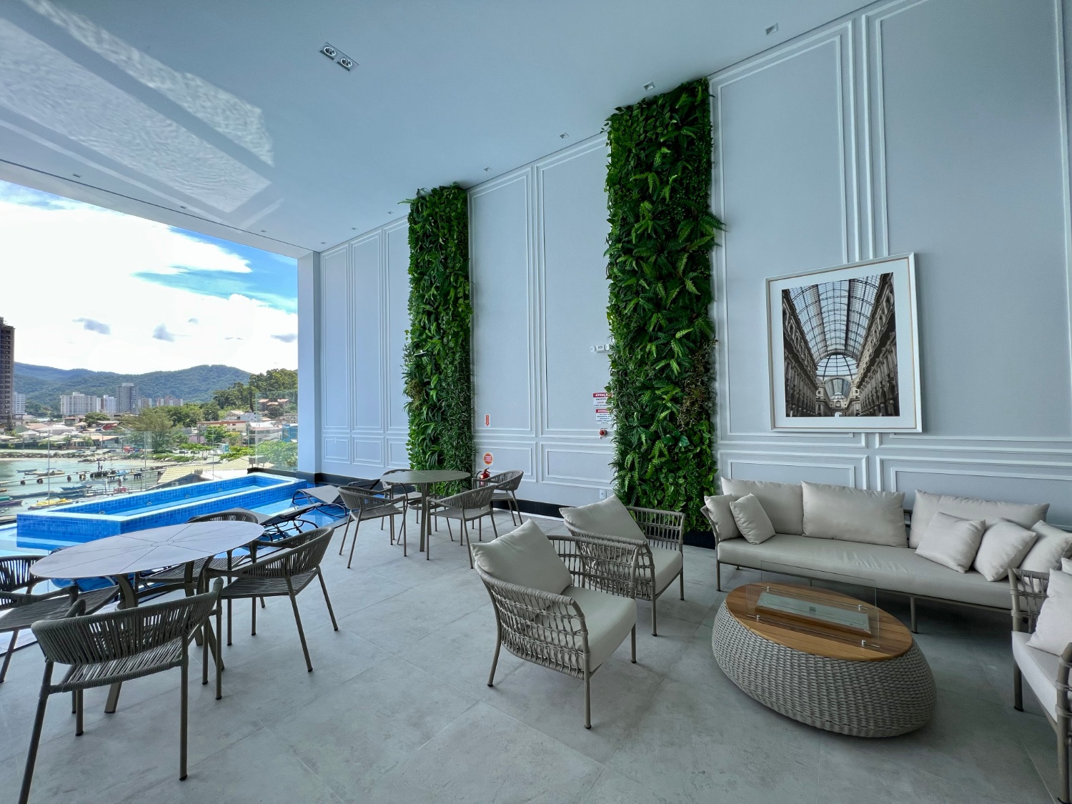 Apartamento no Ed. Milano Exclusive Residence em Itapema - foto 5