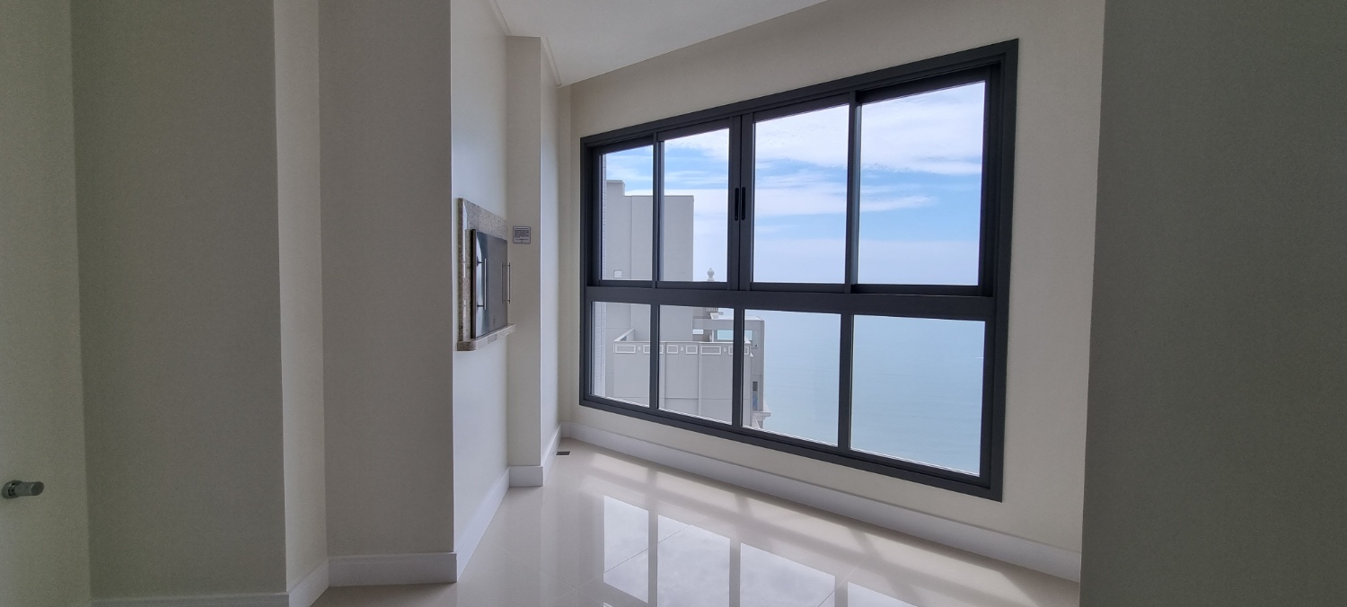 Apartamento no Edifício New York Apartments em Balneário Camboriú - foto 4