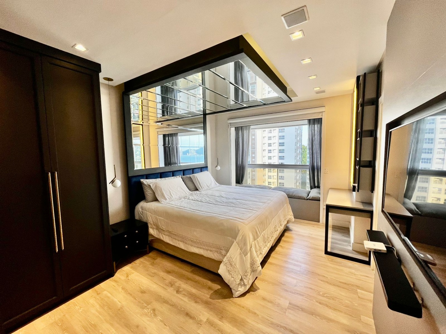 Apartamento no Ed. Solar Gonçalves em Balneário Camboriú - foto 6