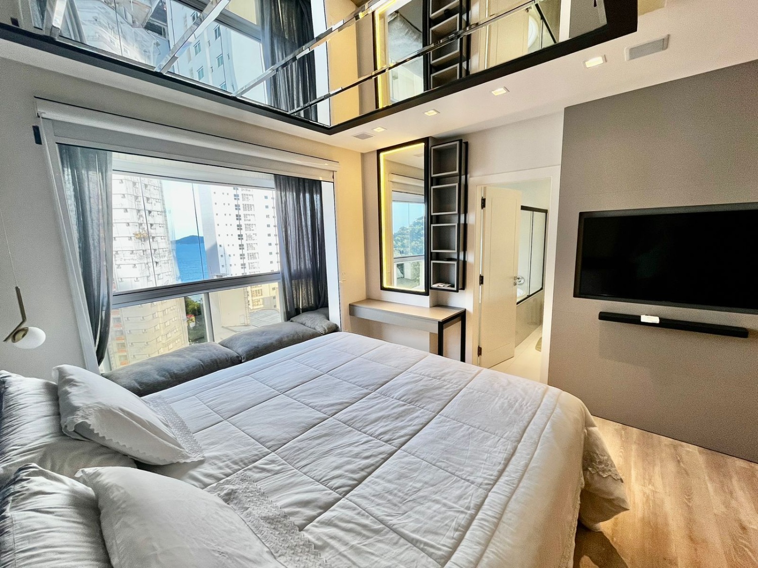 Apartamento no Ed. Solar Gonçalves em Balneário Camboriú - foto 8
